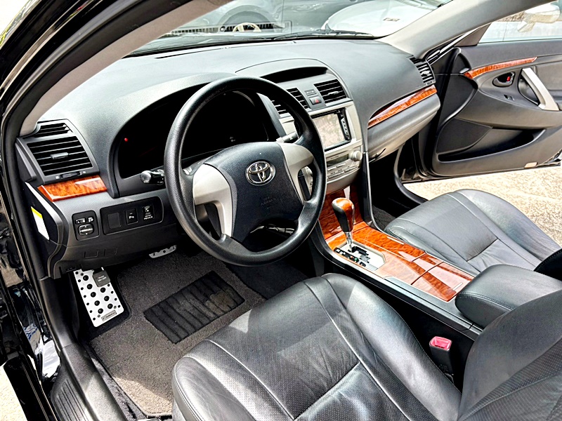 《百度汽車》CAMRY 代步車 車況超好 完全無待修漏油 全額貸低利率月付3999元  第4張相片