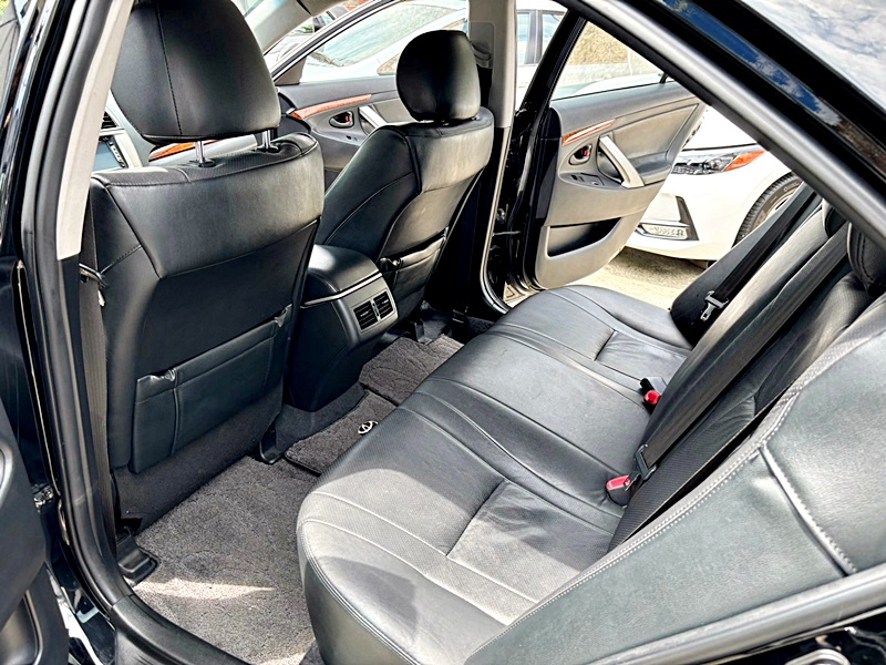 《百度汽車》CAMRY 代步車 車況超好 完全無待修漏油 全額貸低利率月付3999元  第5張相片