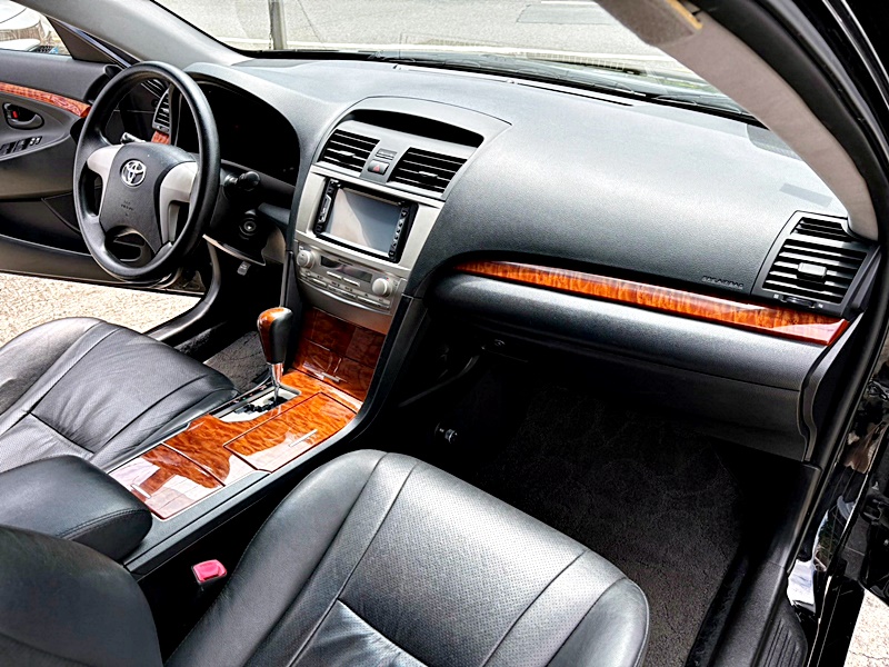 《百度汽車》CAMRY 代步車 車況超好 完全無待修漏油 全額貸低利率月付3999元  第6張相片