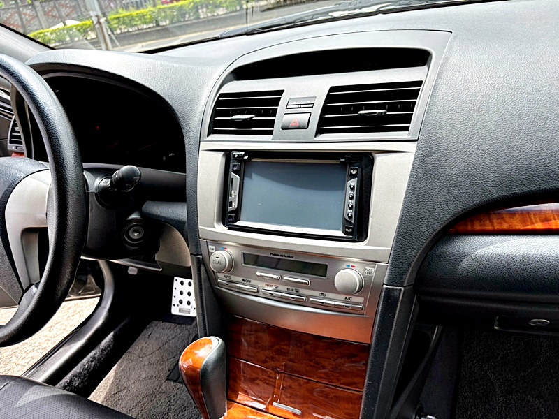 《百度汽車》CAMRY 代步車 車況超好 完全無待修漏油 全額貸低利率月付3999元  第10張相片