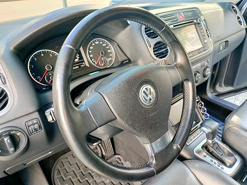 《百度汽車》TIGUAN 只跑10萬一手車內外如新 可全貸私分低月付小白八大可  第9張相片