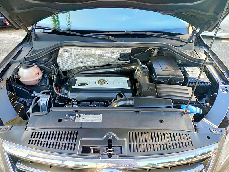 《百度汽車》TIGUAN 只跑10萬一手車內外如新 可全貸私分低月付小白八大可  第16張相片