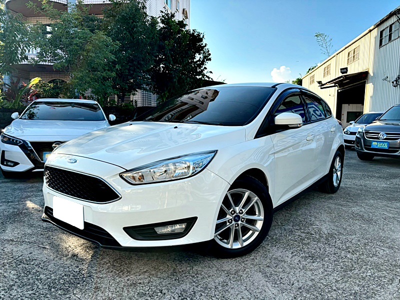 2016年 FOCUS MK3.5 1500CC 頂配實跑14萬 一手車庫車 車況超優可全貸可私分  第1張相片