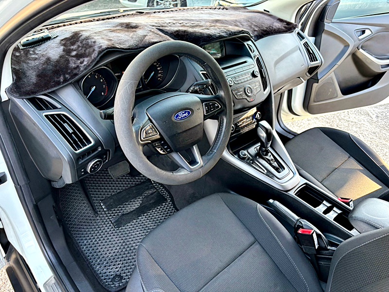 2016年 FOCUS MK3.5 1500CC 頂配實跑14萬 一手車庫車 車況超優可全貸可私分  第4張相片