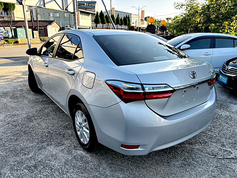《百度汽車 》2018年 ALTIS 1.8E版 實跑8萬 安卓大螢幕 車況超新 可全貸免保人低月付  第5張相片
