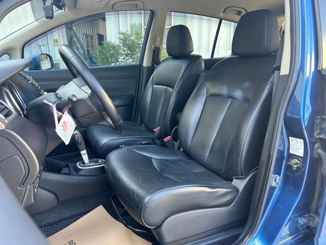 ⚠️在地一手教師車⚠️全車原鈑件⚠️定速⚠️恆溫系統⚠️免鑰匙啟動⚠️四條超新的輪胎⚠️代步通勤最佳選擇⚠️可貸款⚠️  第8張相片