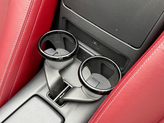 ⚠️稀有極品 百週年紀念款⚠️全車原廠保養⚠️原鈑件⚠️軟頂敞篷+手排⚠️值得收藏的美好⚠️誠信買賣不話術  第17張相片