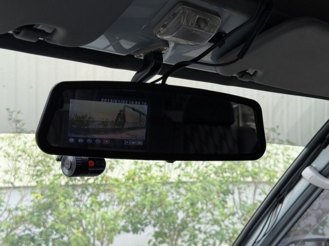 一手車⚠️客/貨兩用8人座⚠️可變更貨車牌⚠️手排⚠️載人.載貨超方便⚠️誠信買賣  第11張相片