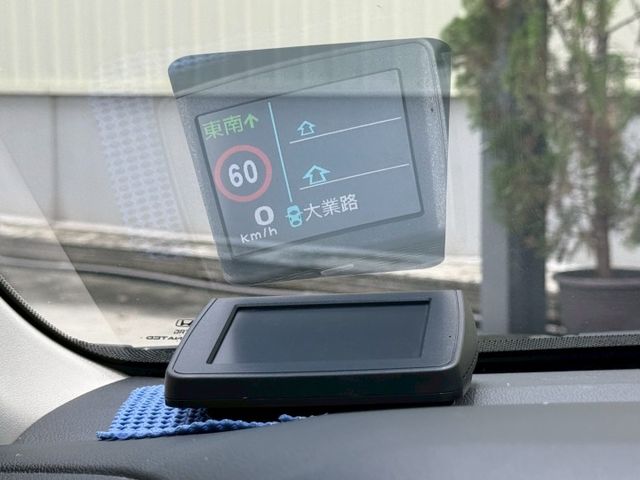 ⚠️低里程僅跑9.9萬⚠️簡單的休旅車⚠️簡單的保養⚠️誠信買賣⚠️優質服務⚠️可全額貸款  第12張相片