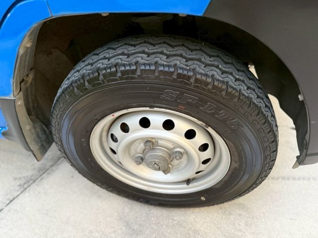 A190 手排貨車⚠️原鈑件⚠️原廠保養⚠️只跑9萬公里⚠️買回去直接賺錢⚠️輪胎九成新  第6張相片