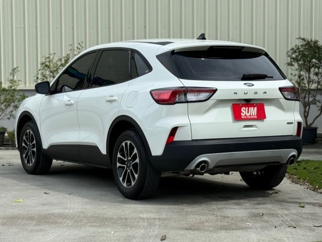 別再比了全網我最超值⚠️與新車價差近50萬⚠️原鈑件⚠️原廠保養⚠️LV2半自動駕駛⚠️內外如新車⚠️全額貸款  第3張相片