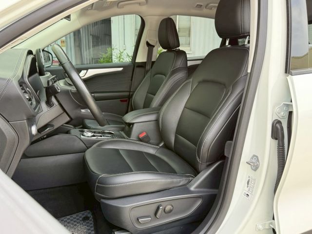 別再比了全網我最超值⚠️與新車價差近50萬⚠️原鈑件⚠️原廠保養⚠️LV2半自動駕駛⚠️內外如新車⚠️全額貸款  第6張相片