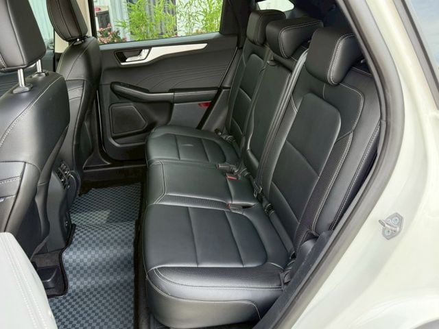 別再比了全網我最超值⚠️與新車價差近50萬⚠️原鈑件⚠️原廠保養⚠️LV2半自動駕駛⚠️內外如新車⚠️全額貸款  第7張相片