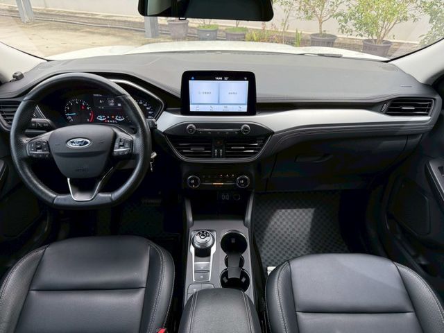 別再比了全網我最超值⚠️與新車價差近50萬⚠️原鈑件⚠️原廠保養⚠️LV2半自動駕駛⚠️內外如新車⚠️全額貸款  第8張相片