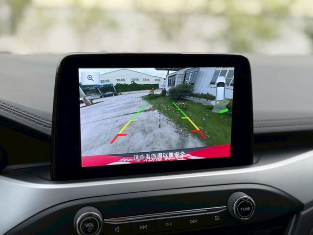 別再比了全網我最超值⚠️與新車價差近50萬⚠️原鈑件⚠️原廠保養⚠️LV2半自動駕駛⚠️內外如新車⚠️全額貸款  第10張相片