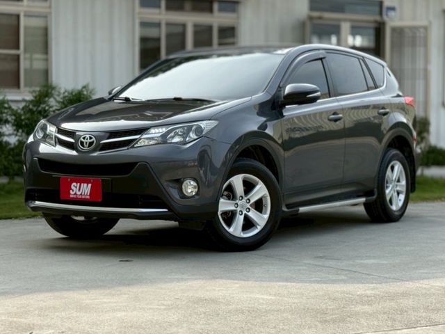 RAV4 2.0 EHI版⚠️電動椅⚠️妥善率超高的休旅車⚠️簡單的保養⚠️誠信買賣⚠️優質服務⚠️可全額貸款  第1張相片