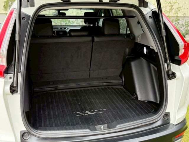 最高階S版⚠️原鈑件⚠️原廠保養⚠️全景天窗⚠️電動尾門⚠️電動椅⚠️LV2半自動駕駛⚠️誠信買賣⚠️優質服務⚠️  第6張相片