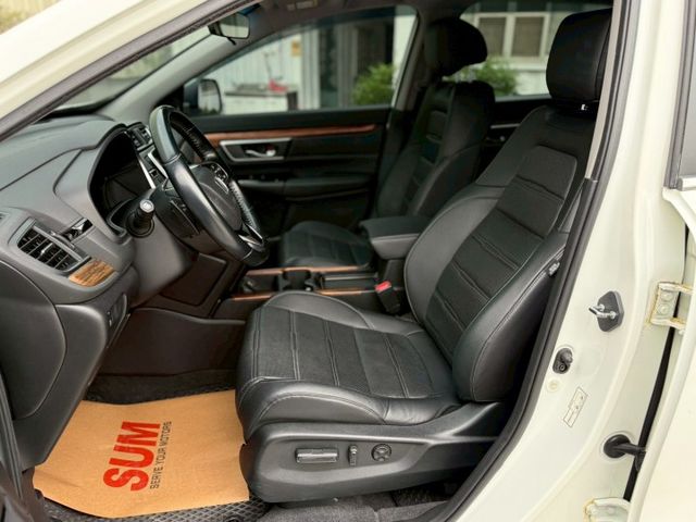 最高階S版⚠️原鈑件⚠️原廠保養⚠️全景天窗⚠️電動尾門⚠️電動椅⚠️LV2半自動駕駛⚠️誠信買賣⚠️優質服務⚠️  第9張相片