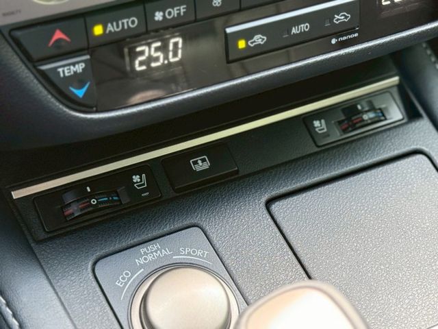 頂級版ES200⚠️全車原版件⚠️只跑9萬公里⚠️原廠保養⚠️ACC跟車⚠️內外都美⚠️誠信買賣  第15張相片