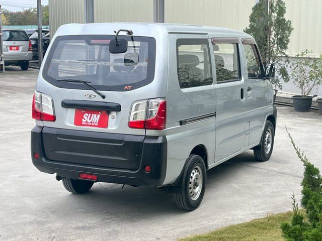 A180廂車⚠️自排超稀有⚠️後座冷氣出風口⚠️客/貨兩用車⚠️可變更貨車牌⚠️載貨超方便⚠️可貸款  第5張相片