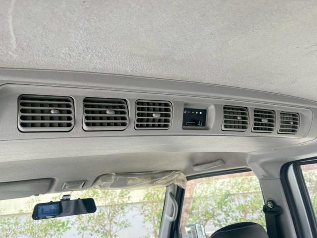 A180廂車⚠️自排超稀有⚠️後座冷氣出風口⚠️客/貨兩用車⚠️可變更貨車牌⚠️載貨超方便⚠️可貸款  第13張相片