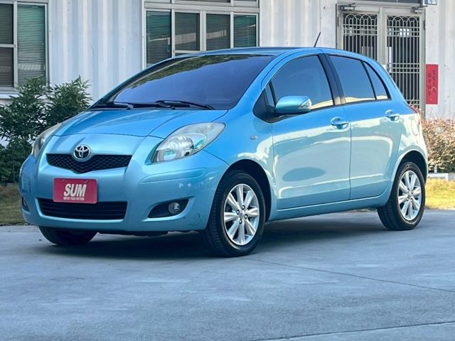 內外都超美的小鴨⚠️輪胎很新⚠️方向盤音源控制鍵⚠️妥善率超棒⚠️市區好停車⚠️新手上路⚠️可貸款  第1張相片