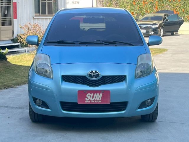 內外都超美的小鴨⚠️輪胎很新⚠️方向盤音源控制鍵⚠️妥善率超棒⚠️市區好停車⚠️新手上路⚠️可貸款  第2張相片