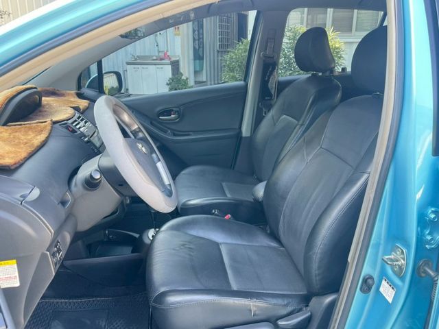 內外都超美的小鴨⚠️輪胎很新⚠️方向盤音源控制鍵⚠️妥善率超棒⚠️市區好停車⚠️新手上路⚠️可貸款  第8張相片