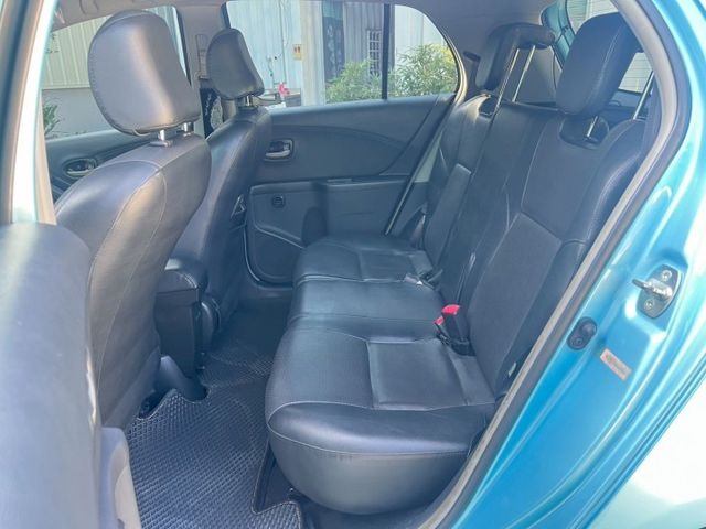 內外都超美的小鴨⚠️輪胎很新⚠️方向盤音源控制鍵⚠️妥善率超棒⚠️市區好停車⚠️新手上路⚠️可貸款  第9張相片