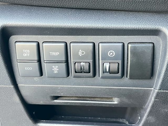 超高CP值 大屏幕⚠️360度環景⚠️只跑7.5萬公里⚠️定速系統⚠️配備滿⚠️可貸款  第12張相片