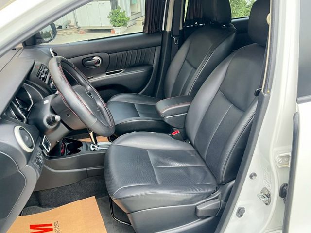 全車原版件⚠️小車大空間⚠️倒車影像⚠️前後行車紀錄器⚠️車頂架⚠️優質服務⚠️可貸款  第8張相片