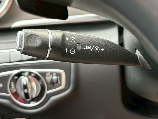 家用 商務皆適宜⚠️柴油⚠️電動滑門⚠️換檔撥片⚠️8人座⚠️優質服務⚠️可貸款  第15張相片