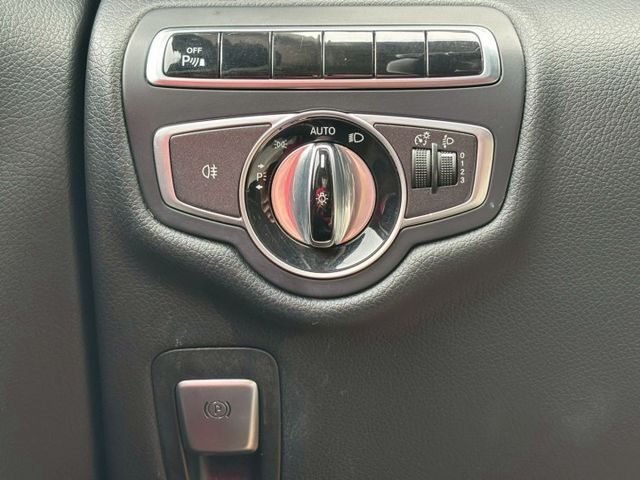 家用 商務皆適宜⚠️柴油⚠️電動滑門⚠️換檔撥片⚠️8人座⚠️優質服務⚠️可貸款  第16張相片