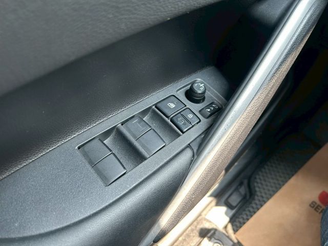 豪華版 油電車⚠️妥善率超高的休旅車⚠️簡單的保養⚠️誠信買賣⚠️優質服務⚠️可全額貸款  第14張相片