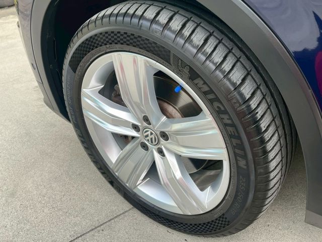 330TSI⚠️360度環景⚠️只跑9.8萬公里⚠️電動尾門⚠️原廠保養⚠️原鈑件⚠️LV2半自動駕駛⚠️四驅鋼砲  第5張相片