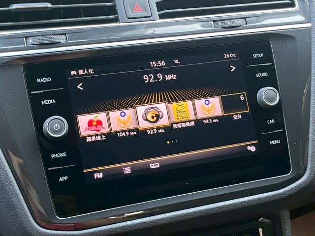 330TSI⚠️360度環景⚠️只跑9.8萬公里⚠️電動尾門⚠️原廠保養⚠️原鈑件⚠️LV2半自動駕駛⚠️四驅鋼砲  第13張相片