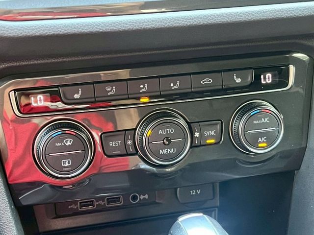 330TSI⚠️360度環景⚠️只跑9.8萬公里⚠️電動尾門⚠️原廠保養⚠️原鈑件⚠️LV2半自動駕駛⚠️四驅鋼砲  第14張相片