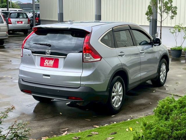 CR-V 2.4⚠️只跑11萬公里⚠️倒車影像⚠️換檔撥片⚠️定速系統⚠️正常保養⚠️可貸款  第5張相片