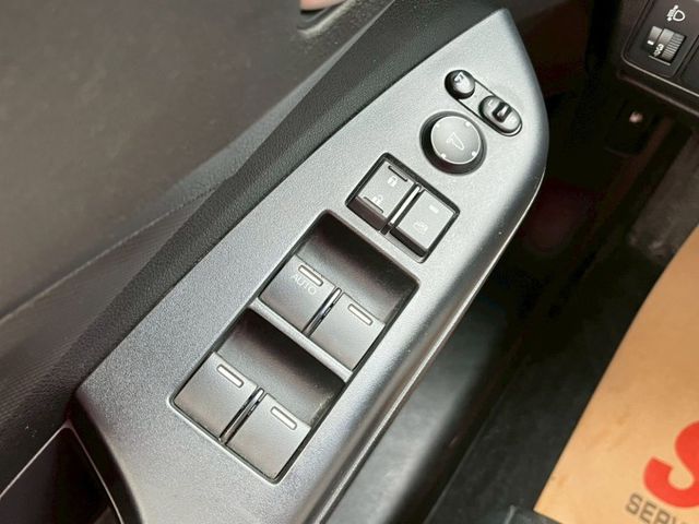 CR-V 2.4⚠️只跑11萬公里⚠️倒車影像⚠️換檔撥片⚠️定速系統⚠️正常保養⚠️可貸款  第18張相片