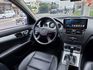 總代理C280 小改款 僅跑18萬公里 車輛維持的相當漂亮 車子很健康  第11張縮圖
