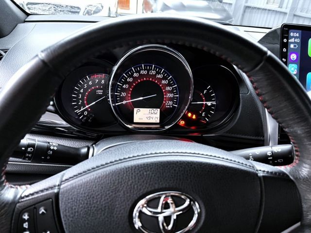 Yaris S版 原廠空力套件 僅跑4萬9公里  第4張相片