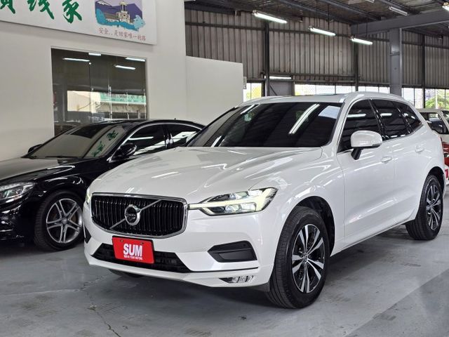 B4 Momentum Plus 超精美品!  第2張相片