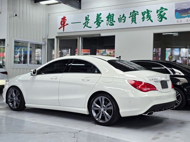 總代理CLA200 純一手車 車輛保養得非常好!  第1張相片