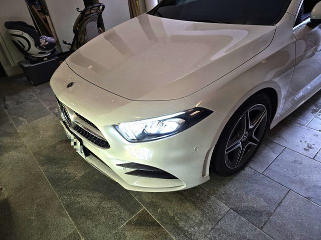 總代理A180 AMG Line 一手車 僅跑2萬多 精緻美品!  第3張相片