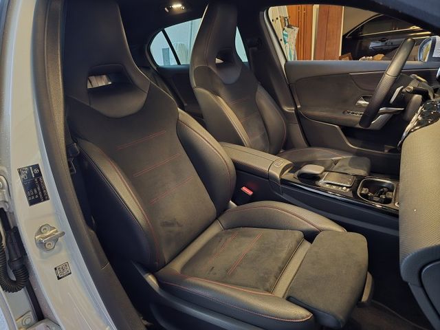 總代理A180 AMG Line 一手車 僅跑2萬多 精緻美品!  第7張相片