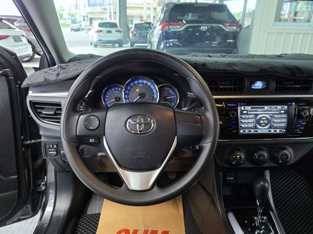 ALTIS 僅跑6萬 把握賞車喔!  第17張相片