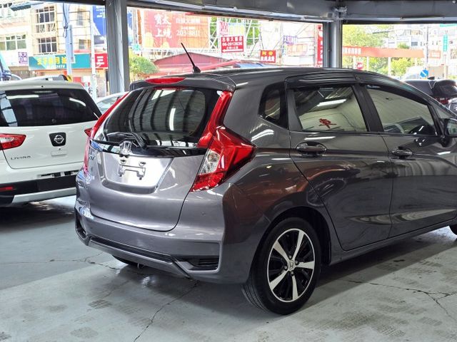 頂規S版 免鑰匙啟動 門邊解鎖 換檔撥片 盲點偵測  第3張相片