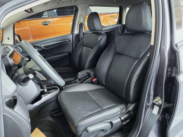 頂規S版 免鑰匙啟動 門邊解鎖 換檔撥片 盲點偵測  第6張相片