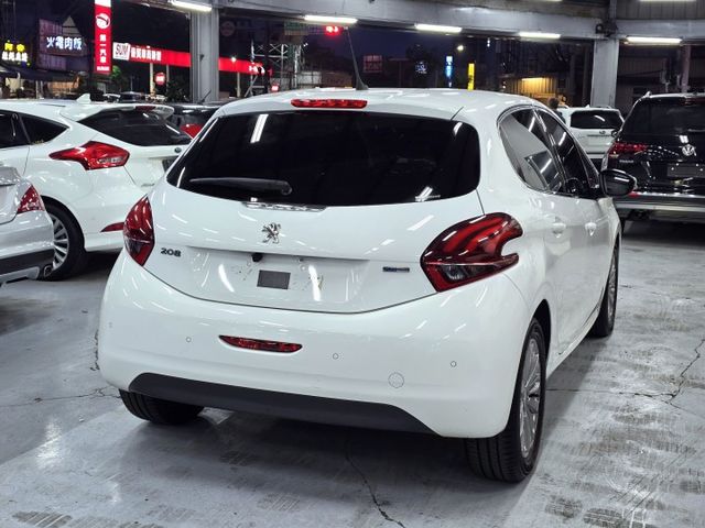 極稀有 超低里程!僅跑5萬  原廠保養的 寶獅208五門  第5張相片