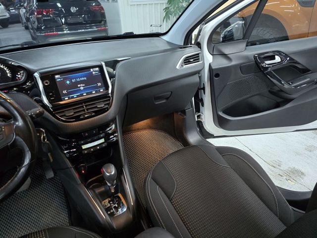 極稀有 超低里程!僅跑5萬  原廠保養的 寶獅208五門  第17張相片